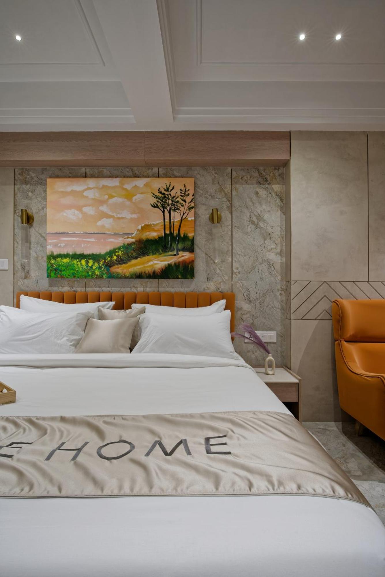Golden Plaza Hotel Ахмедабад Екстериор снимка